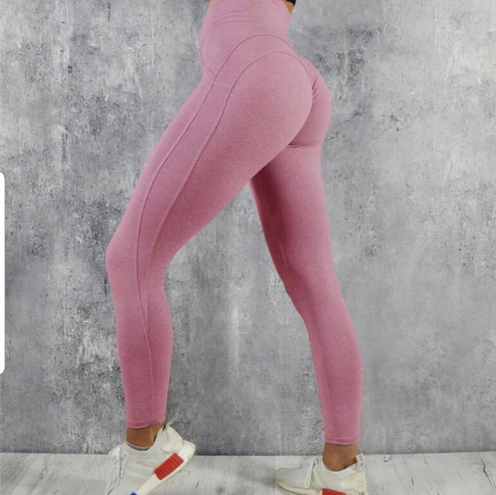 Energy fit waer Scrunch booty new pink leggings